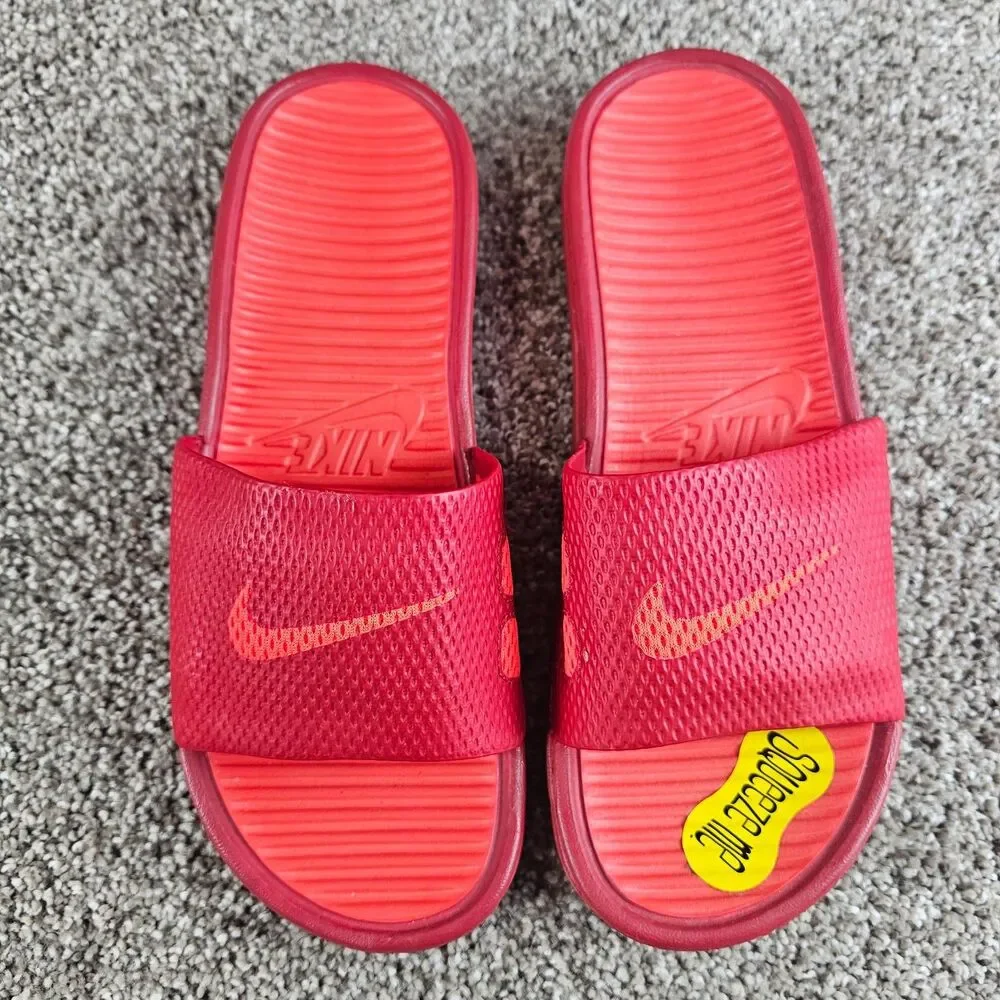 Nike Benassi Solarsoft Slides Mens 7 Red Slip On Sandals Shoes 431884-660 2013